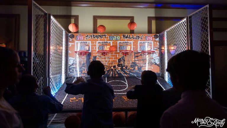 orlando arcade basketball game in Orlando