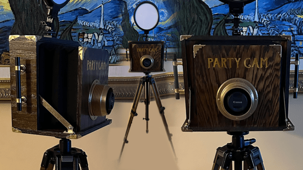Retro Roamer Roaming Photo Booth Retro Roamer Roaming Photo Booth