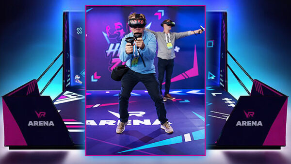 VR Virtual Reality Game Player VR Virtual Reality Game Player