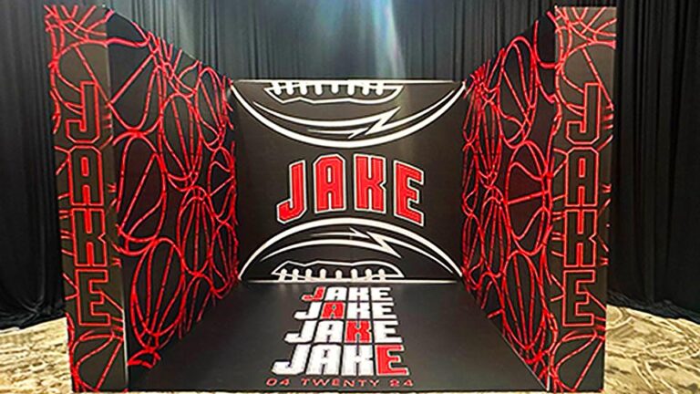 Sport's themed custom photo box enclosure in orlando florida
